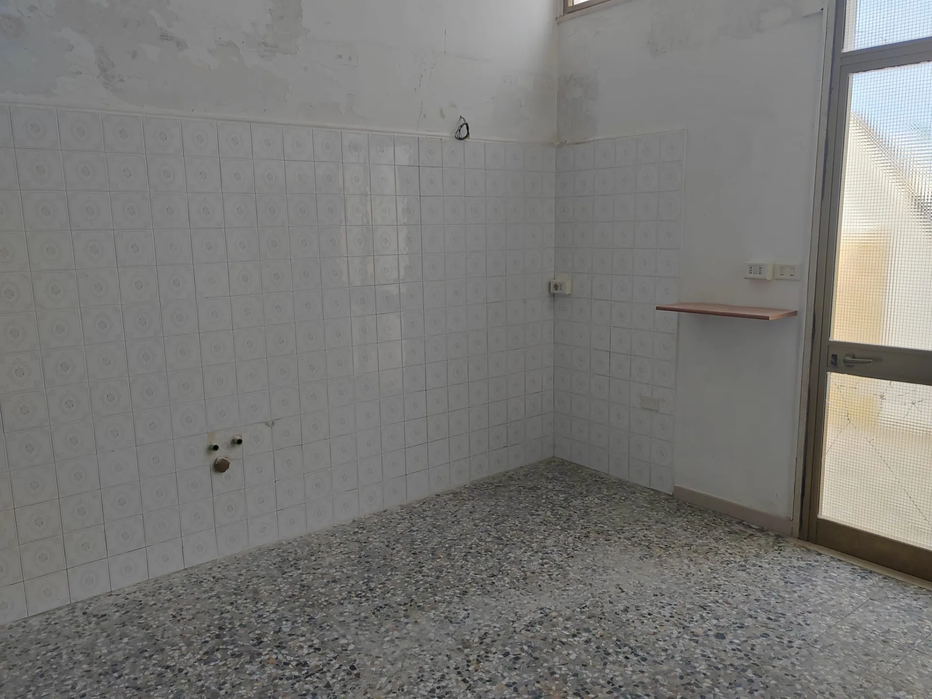 Abitazione 1° piano — Foto 2 di 13