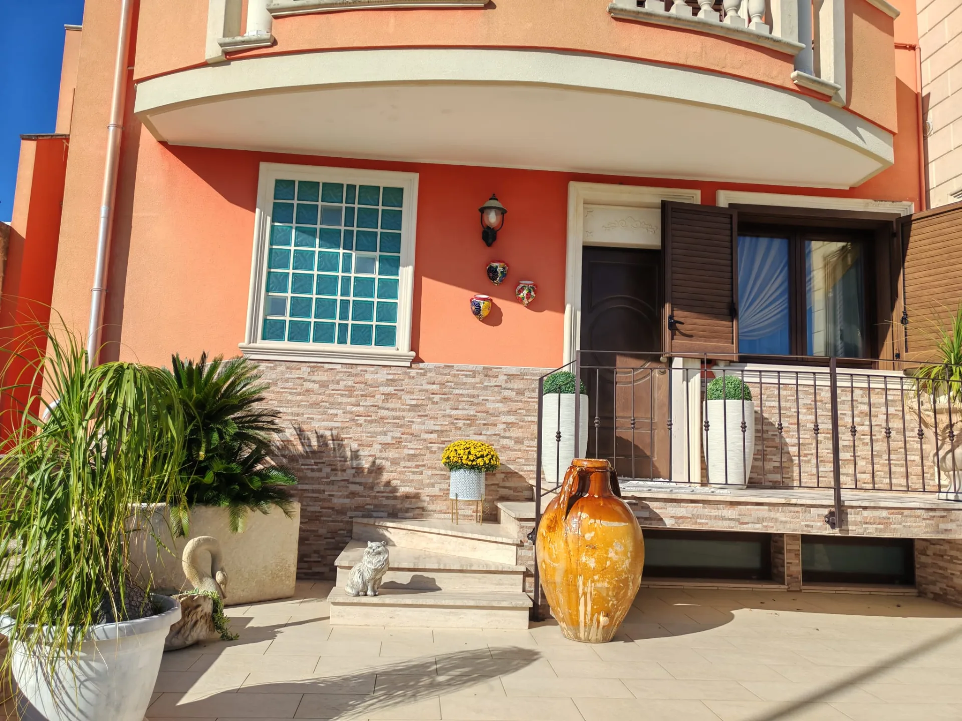 Villetta semi-indipendente